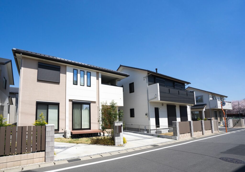 鈴鹿市の外壁塗装 塗装 塗料 塗り替え ペンキ屋 リソウハウス 三重県 鈴鹿市 リフォーム工事 外壁工事 内装工事 外壁塗装 内装塗装 屋根塗装 防水工事 足場工事 雨漏り修理 屋根工事